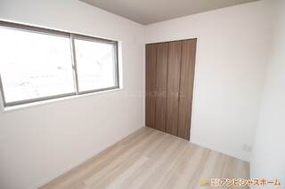 洋室4.375帖