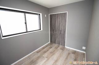 洋室4.375帖