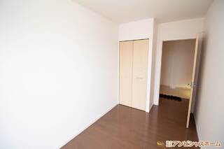 洋室5帖