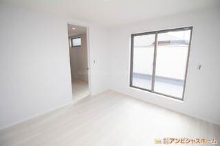 洋室7.34帖